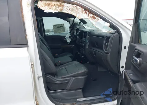 2019 Chevrolet Silverado 1500 Lt z USA, uszkodzony, nr VIN 3GCUYDED6KG107405